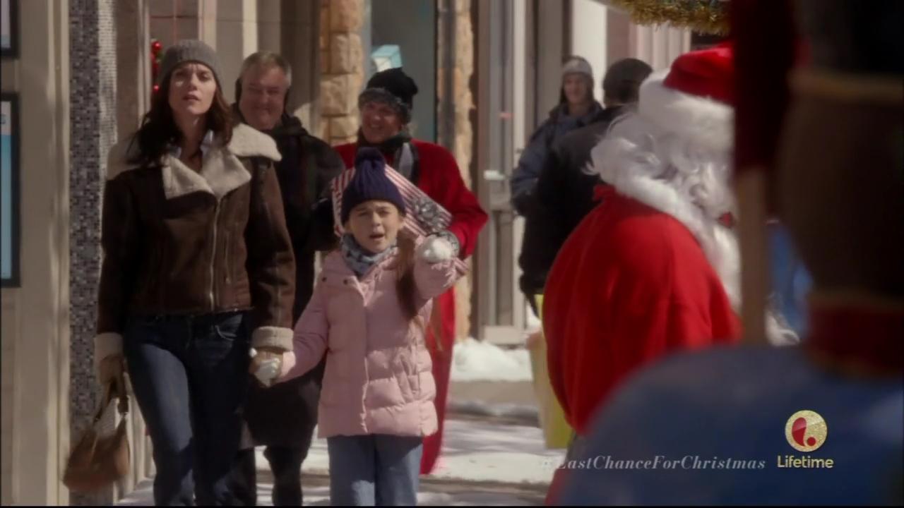 hbd_lastchanceforchristmas_036.jpg